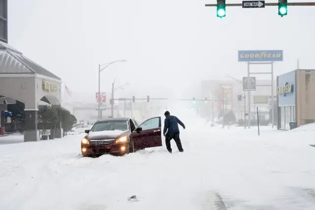 Heavy snow and ice to impact millions as winter storm sweeps across US