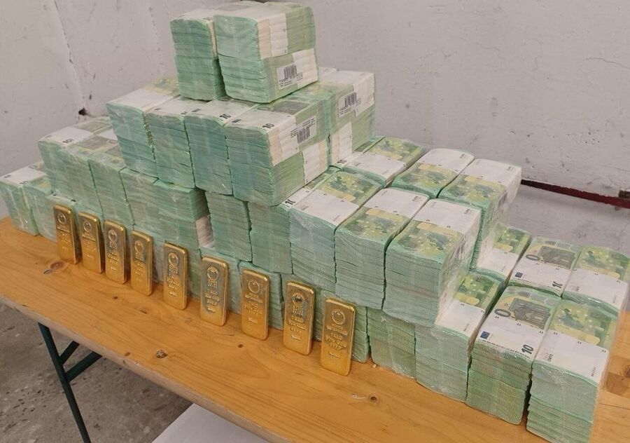 konfisziertes geld ungarn