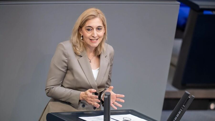Klicken um zu vergrößern nina warken