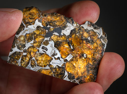 Kristall aus Meteoriten