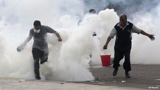 tränengas, demonstranten